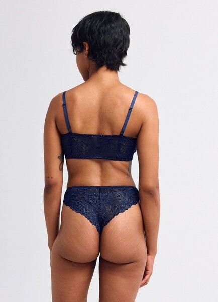 erlich textil Fluid Lace High Waist Brazil String mit Spitze aus recyceltem Polyamid, made in Europe