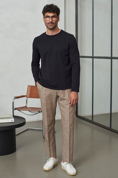 About Companions Klassisches Longsleeve LARS aus kompakter Bio-Baumwolle