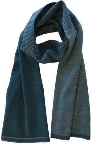 austriandesign.at RingelSchal aus extrafeiner Merinowolle