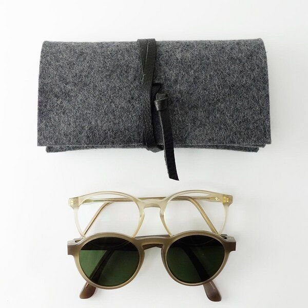 matilda k. manufaktur Brillenetui aus Wollfilz für 2 Brillen 'doppelte auguste'
