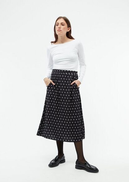 Givn Berlin Longsleeve GBMIMI aus Bio-Baumwolle mit tiefem Rückenausschnitt