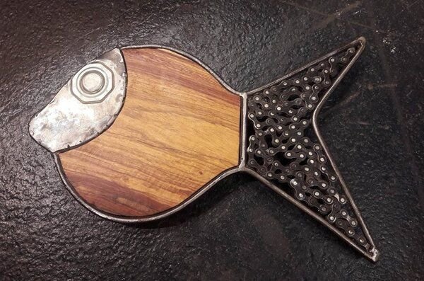 Moogoo Creative Africa Topfuntersetzer "Fisch" | Upcycling aus recycelten Motorradteilen