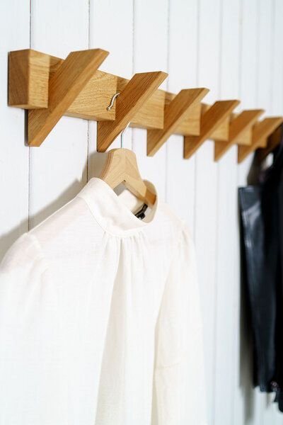Thumbnail - kleiderleiter_de Garderobe, Garderobenleiste ANDA aus massiver Eiche mit 5 /8 Haken in 60 oder 100 cm