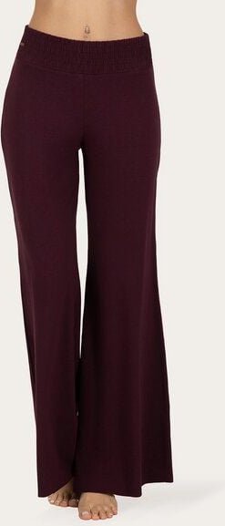 Urban Goddess Weite Yogahose Flow mit Bambus viskose