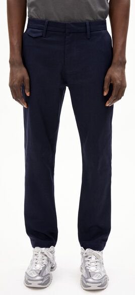 ARMEDANGELS ALVAARO PREMIUM - Herren Chino Hose aus Bio-Baumwoll Mix
