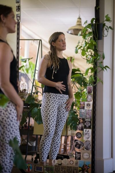 YogiLiebe Damen Tank Top „Flow“ aus Bio-Baumwolle – weich, sicher & zeitlos