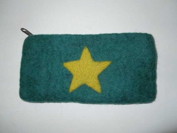 short'n'pietz handgefilzte Federtasche oder Federmäppchen mit Reißverschluß