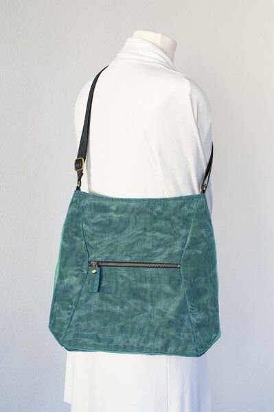 Smateria Umhänge-Tasche Peer