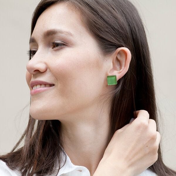 ALEXASCHA Minimalistische Ohrclips aus Glas | PUREFORM