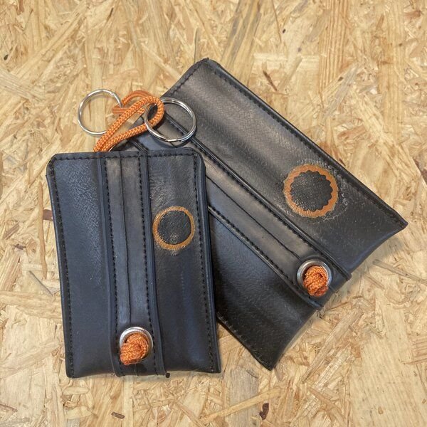 ARTHURKOPF Schlüsseletui aus Fahrradschlauch, Schlüsselglocke