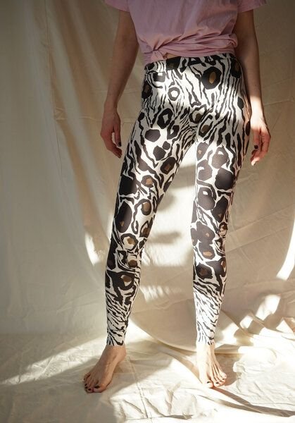 Lena Schokolade Animal Leggings aus Bio-Baumwolle