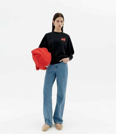 thinking mu Doggy Bonnie Sweatshirt