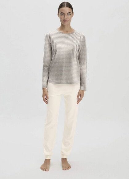 hessnatur Langarm-Schlafshirt aus reiner Bio-Baumwolle