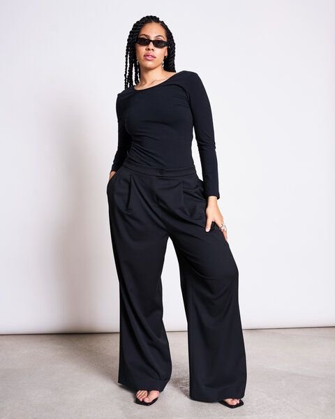 JAN N JUNE Longsleeve LEON black