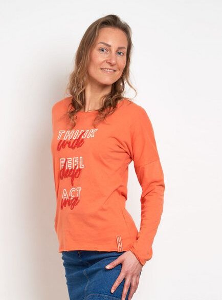 SPARKLES OF LIGHT Yoga Shirt | THINK FEEL ACT