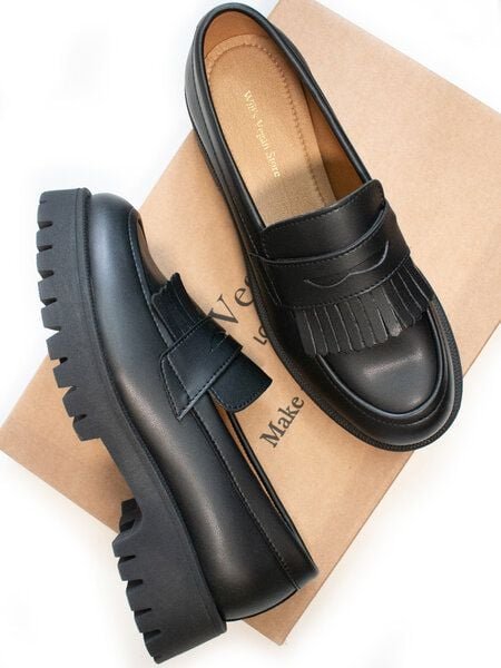 Will's Vegan Shop Fransen-Loafer mit Gleissohle Damen