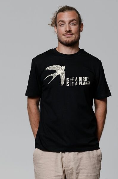 watapparel T-Shirt Unisex Is it a bird