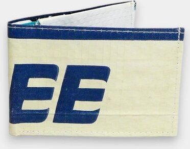 REFISHED fair fashion Börse 'CREDIT WALLET' - upcycelte Zementsäcke