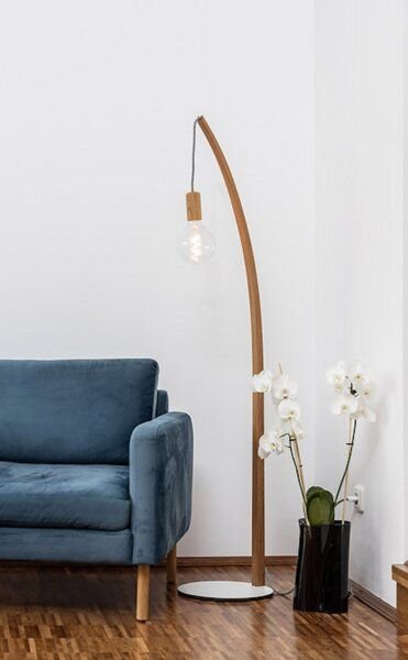 Lokaldesign Mödec UG Stehleuchte HALM aus Eiche, Textilkabel in den Farben Weiß, Minttürkis oder Filzgrau