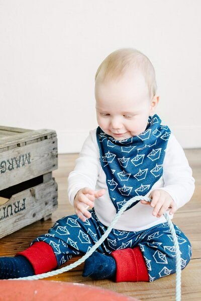 Holy Water Mitwachs-Hose Papierboot