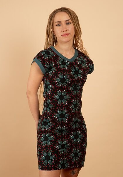 Die rote Zora All Season Dress Starlight 3 Längen