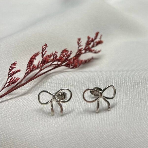 pakilia Ohrstecker "Moñito sorpresa"