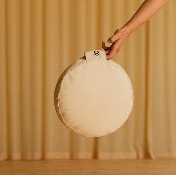 noneedformore Yoga & Meditationskissen ⦁ Bio Baumwolle ⦁ Bio Dinkelspelz & Lavendel Füllung