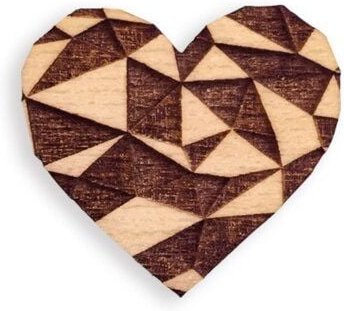 BeWooden Holzbrosche Love – handgemachter, nachhaltiger Anstecker mit Herzmotiv