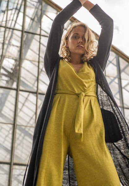 Alma & Lovis Leinen-Strickmantel mit Bindegürtel | Linen Coat