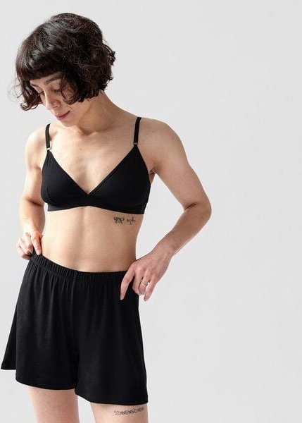 Thumbnail - erlich textil Lia Shorts aus weichem Modal, made in Europe