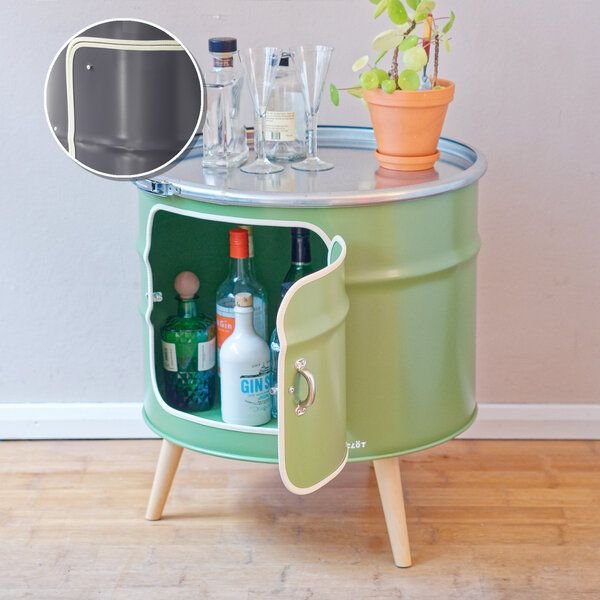 Lockengelöt Bar Kommode aus einem Hamburger Ölfass