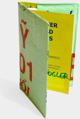 REFISHED fair fashion Reisepasshülle 'WANDERLUST' - upcycelte Fischfuttersäcke