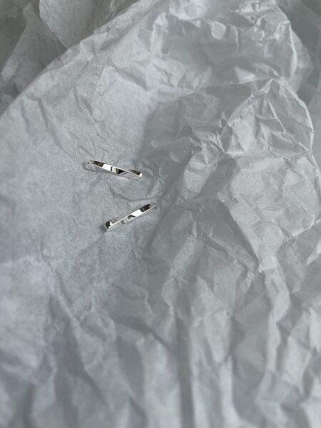 noemvri fashion label twisted Ohrstecker Hugo