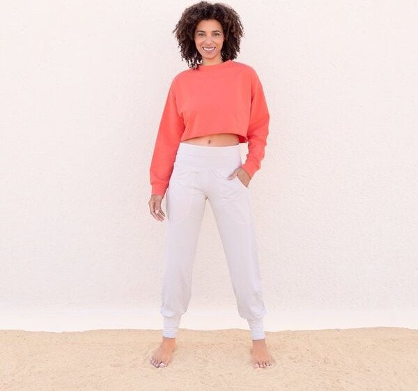 Jaya ALEX - Damen - kürzer geschnittenes cooles Sweater kommt in superweichem French Terry