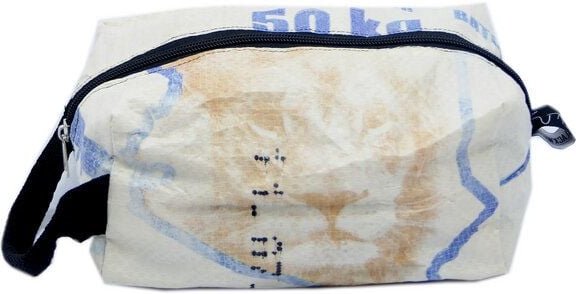 Nyuzi Blackwhite Kulturbeutel | Upcycling Waschtasche aus altem Zementsack