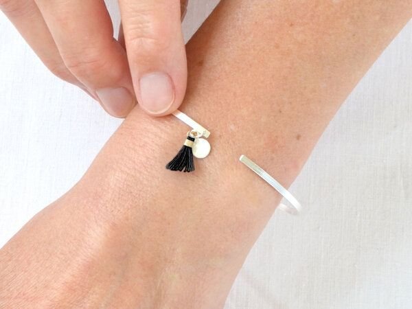 renna deluxe Zarter Armreif in Silber mit zwei Anhängern