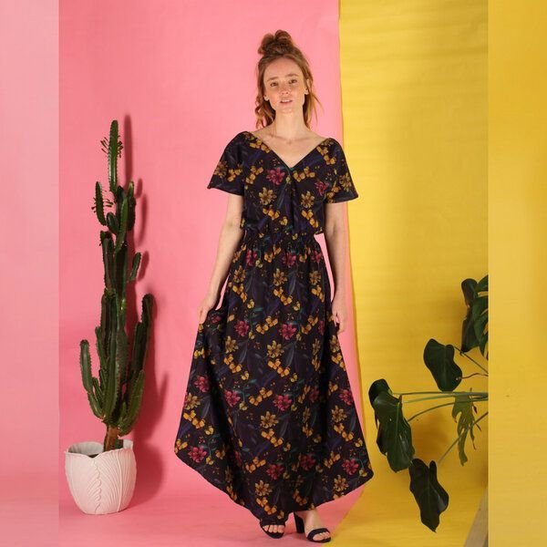 ManduTrap Longdress Vlaria aus floraler Bio Baumwolle