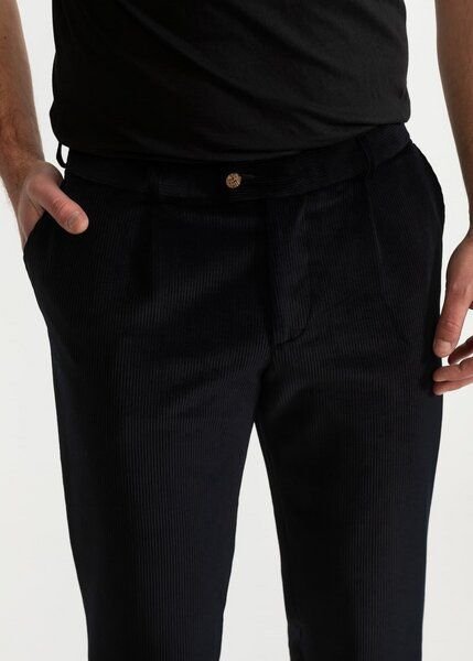 De IONESCU Die Premium Cordhose "Hamburg“ aus Bio-Baumwolle