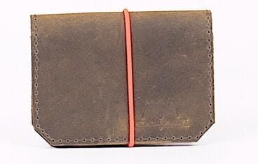 monday market Lederportemonnaie Isaac aus Pull-Up-Leder