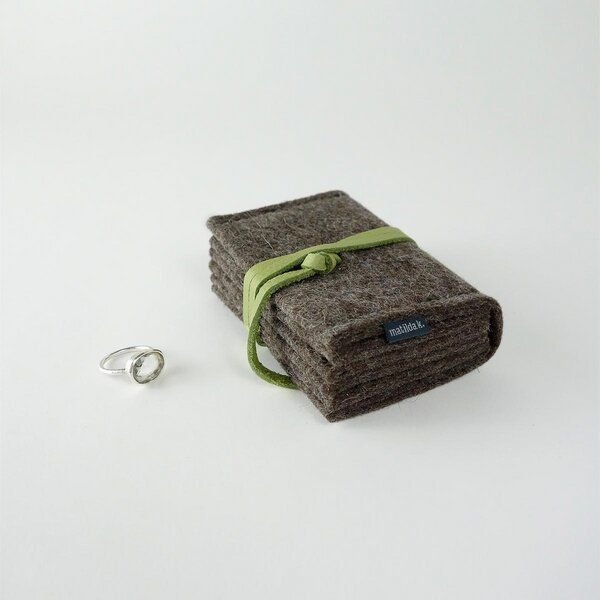 matilda k. manufaktur Schmuckaufbewahrung 'schmucknest' mittel aus Wollfilz braun 'matilde'