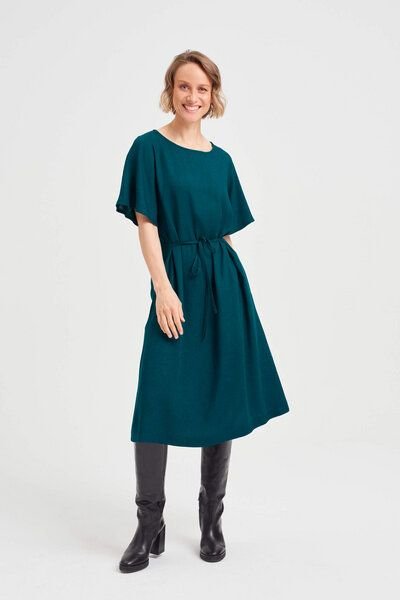 AYANI Nika | Lockeres Kleid mit Schmetterlingsärmeln und Gürtel