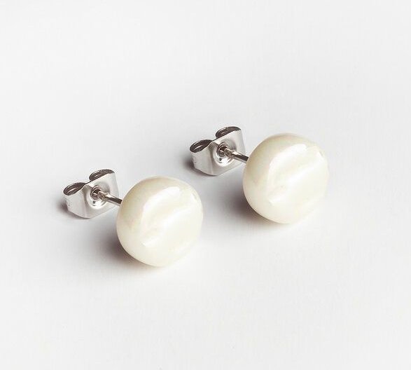 ALEXASCHA Kleine Glas Ohrstecker Rund | PUREFORM