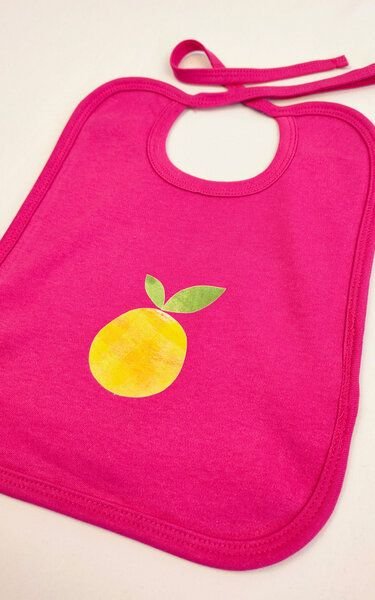 Meladi Kinder Baby-Lätzchen aus Biobaumwolle - Orange auf Hot Pink