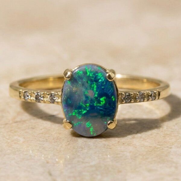 Spirit of Island Gold Ring | Schwarzer Opal Wellenreiter