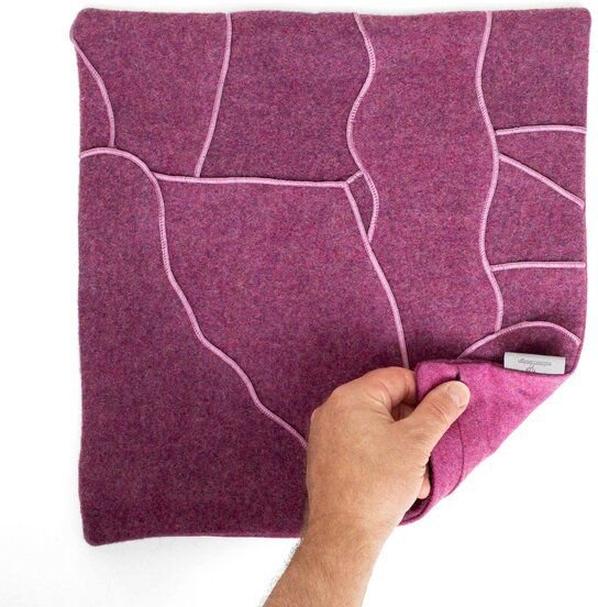 nahtur-design Dekokissen "zero-waste" aus kuscheliger Schurwolle | Unikate