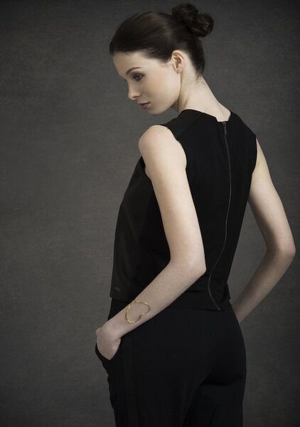 deepmello Black Zipper Top