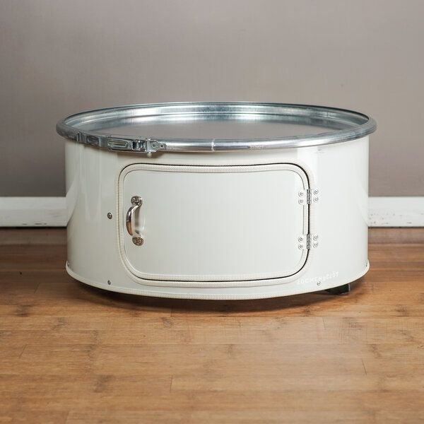 Lockengelöt Little Bob mit Tür - Couchtisch aus einem Hamburger Ölfass