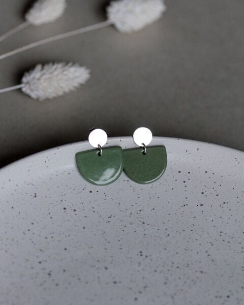 lille mus Ohrstecker 'Porzellanplätchen Halbkreis'