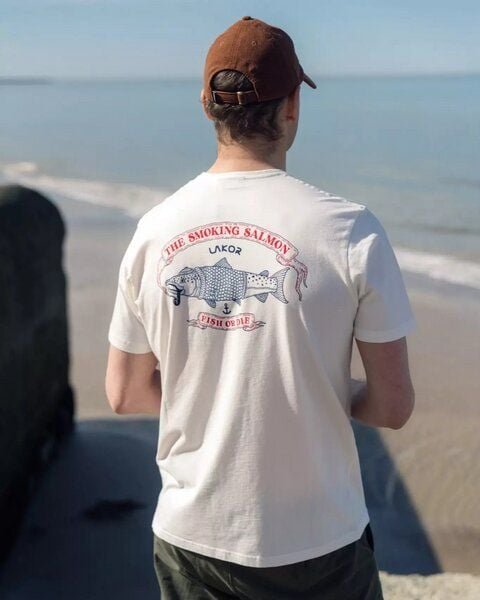 LAKOR T-Shirt aus Bio-Baumwolle - The Smoking Salmon