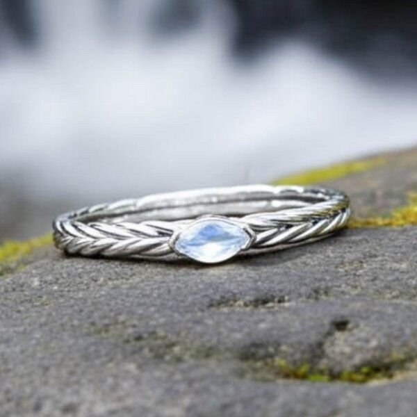 Spirit of Island Mondstein Solitär Ring | 925 Silber